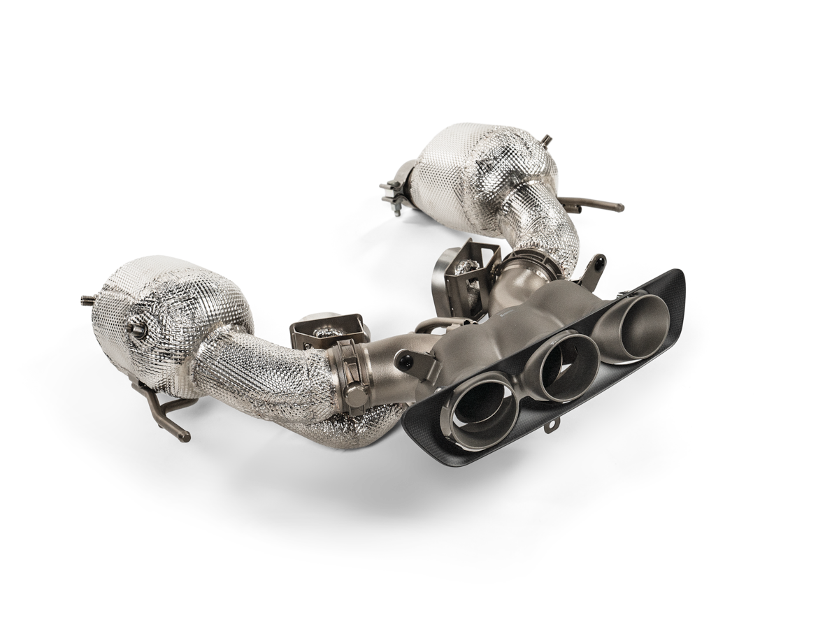 Privato: Akrapovic Slip-On Race Line Titanio Ferrari 296 GTB 2026 – S-FE/T/2 Privato: Akrapovic Slip-On Race Line Titanio Ferrari 296 GTB 2026 – S-FE/T/2