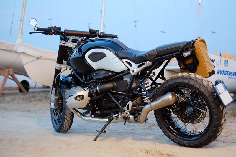 Marmitta bassa in titanio Unit Garage BMW R nineT / Pure / Racer / Urban GS 2014-2023