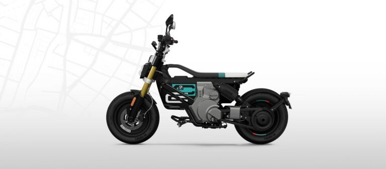 BMW CE 02